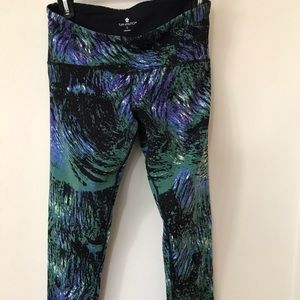 Tuff Athletics Yoga Leggings - Peacock Print - S